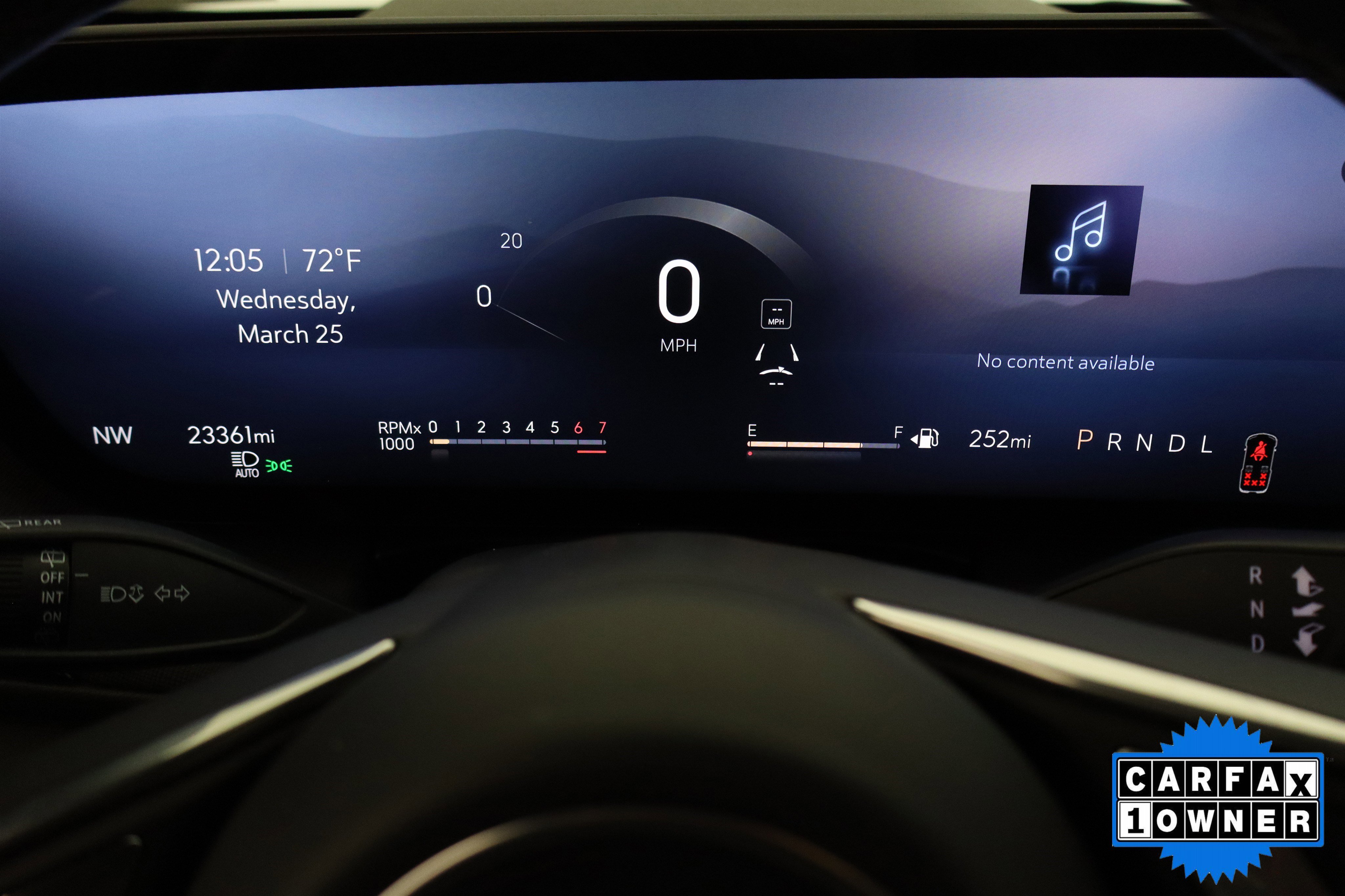 Used 2025 Buick Enclave Sport Touring image 18