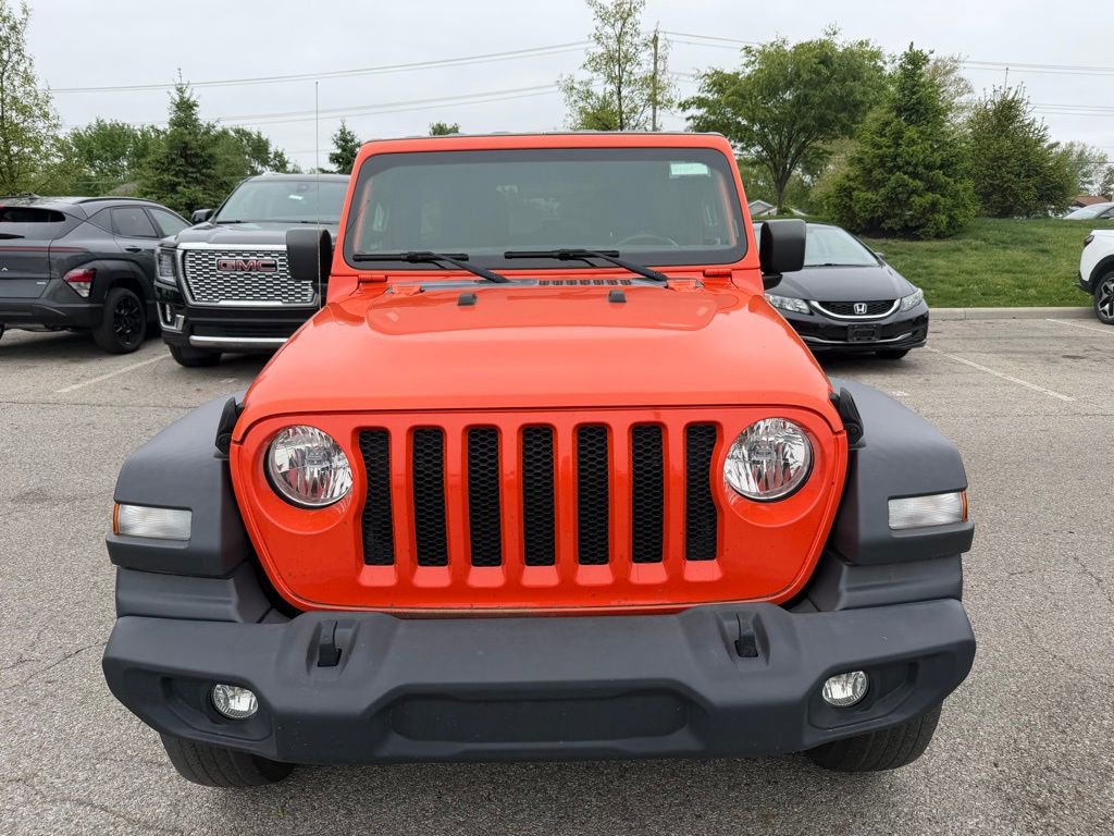 Used 2018 Jeep Wrangler Unlimited Sport S AWD/4WD image 2