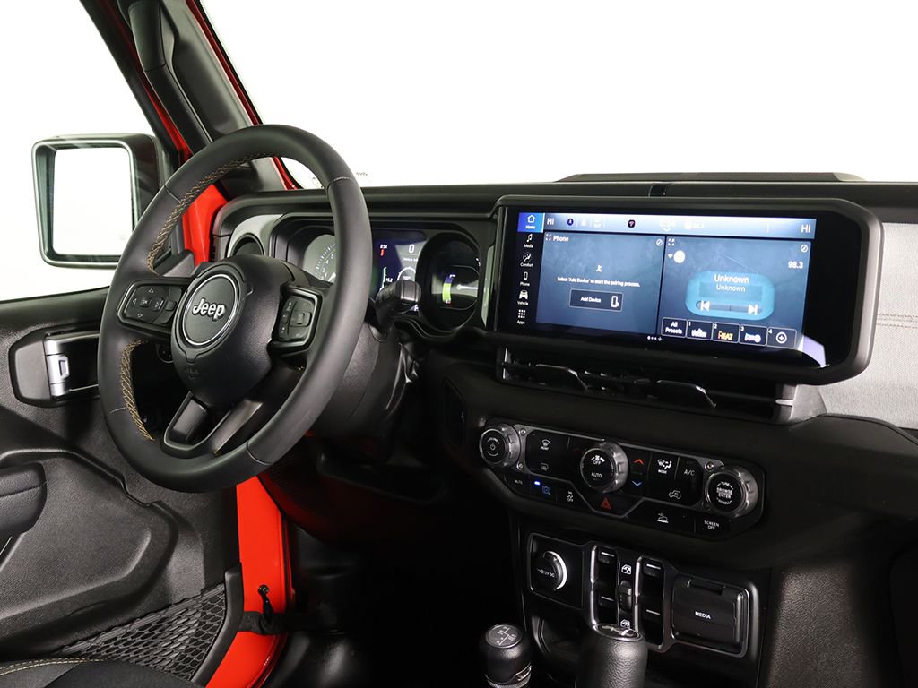 Used 2024 Jeep Wrangler Unlimited w/ LED Headlamp & Fog Lamp Group image 22