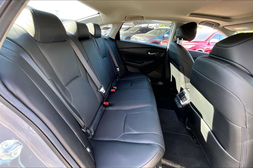 Used 2025 Honda Accord EX-L image 36