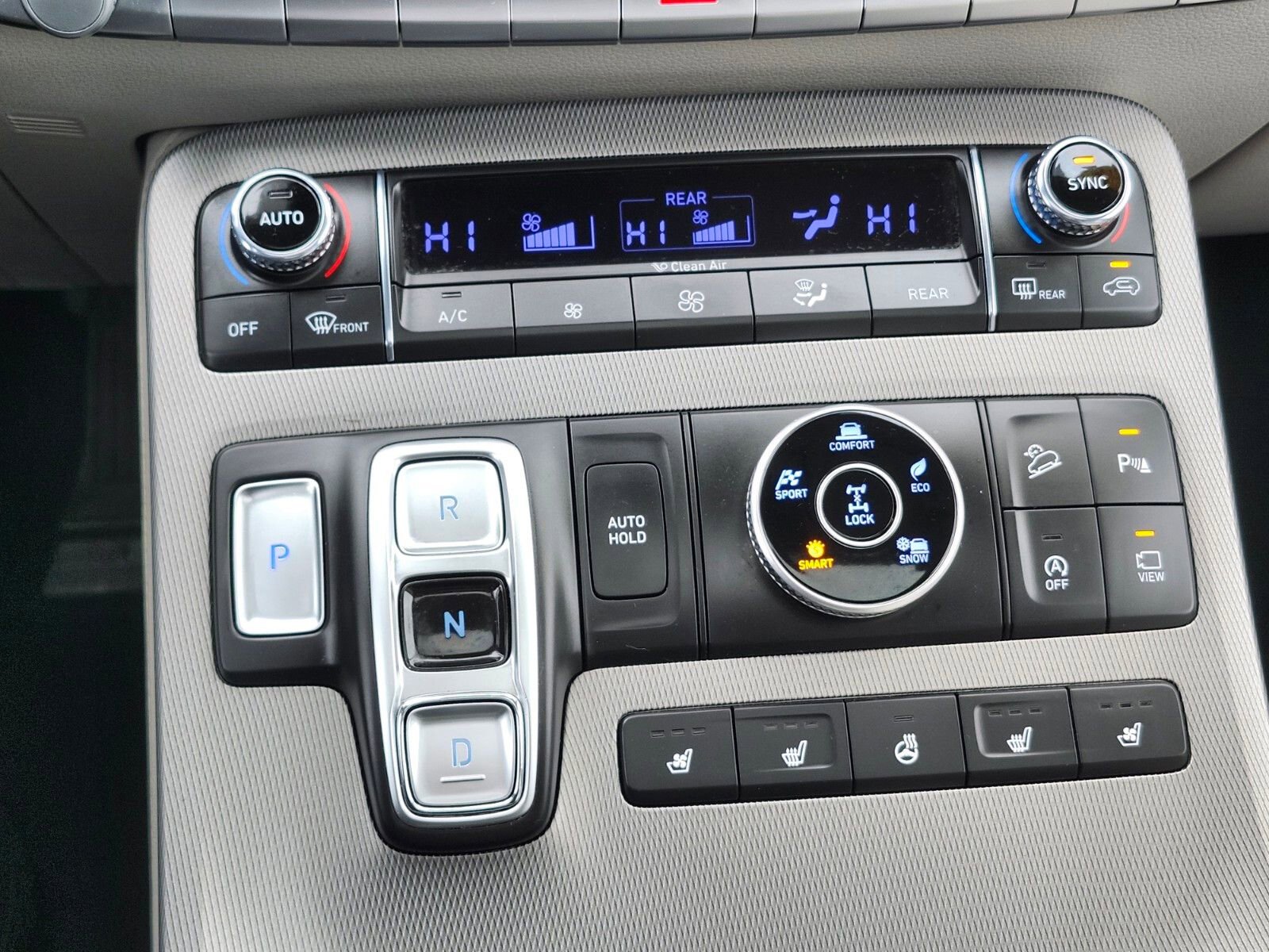 Used 2021 Hyundai Palisade Calligraphy image 25