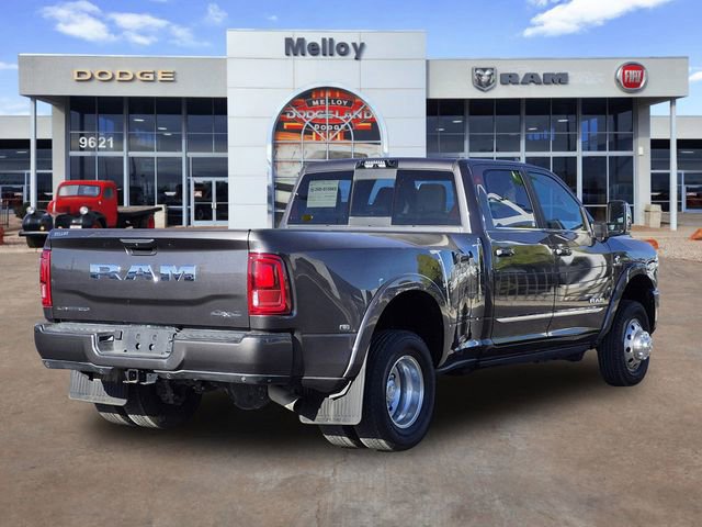 Used 2025 RAM 3500 Limited AWD/4WD image 4
