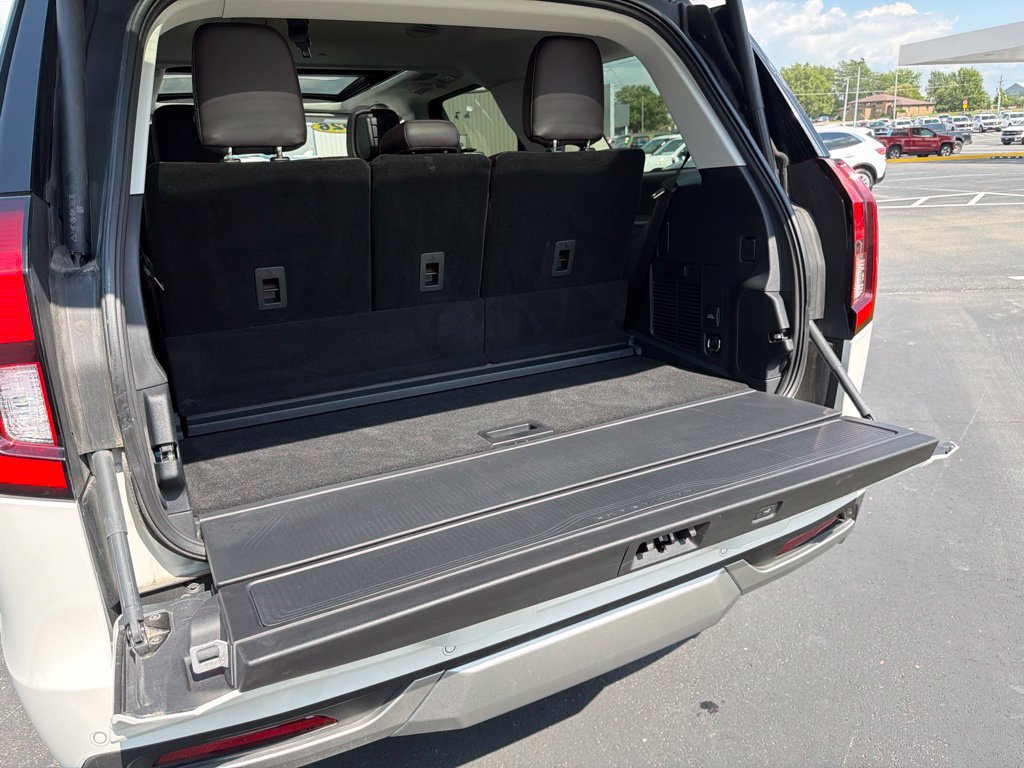 Certified 2026 Ford Expedition Platinum w/ Platinum Ultimate Package AWD/4WD image 17