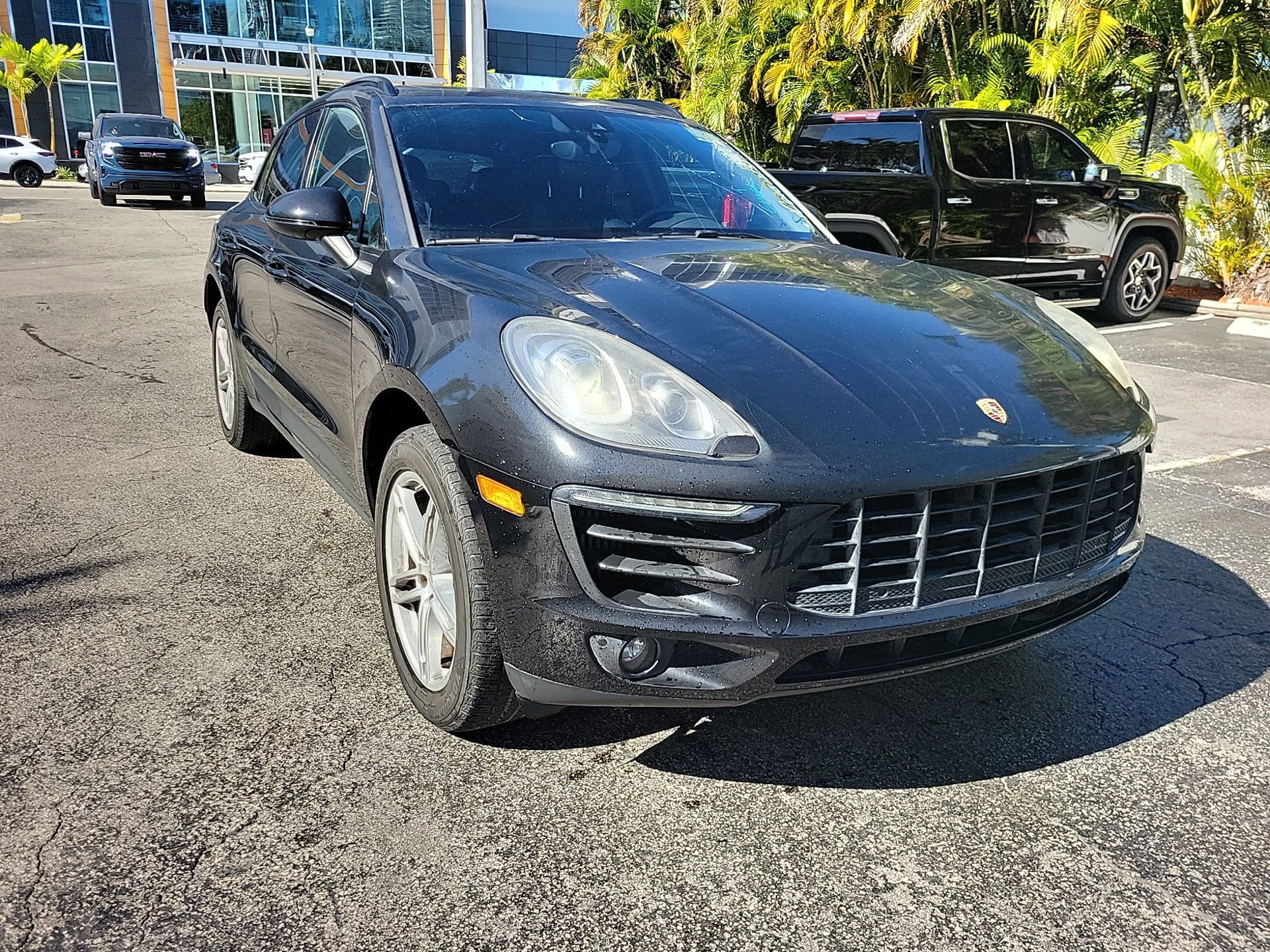 Used 2018 Porsche Macan S image 8