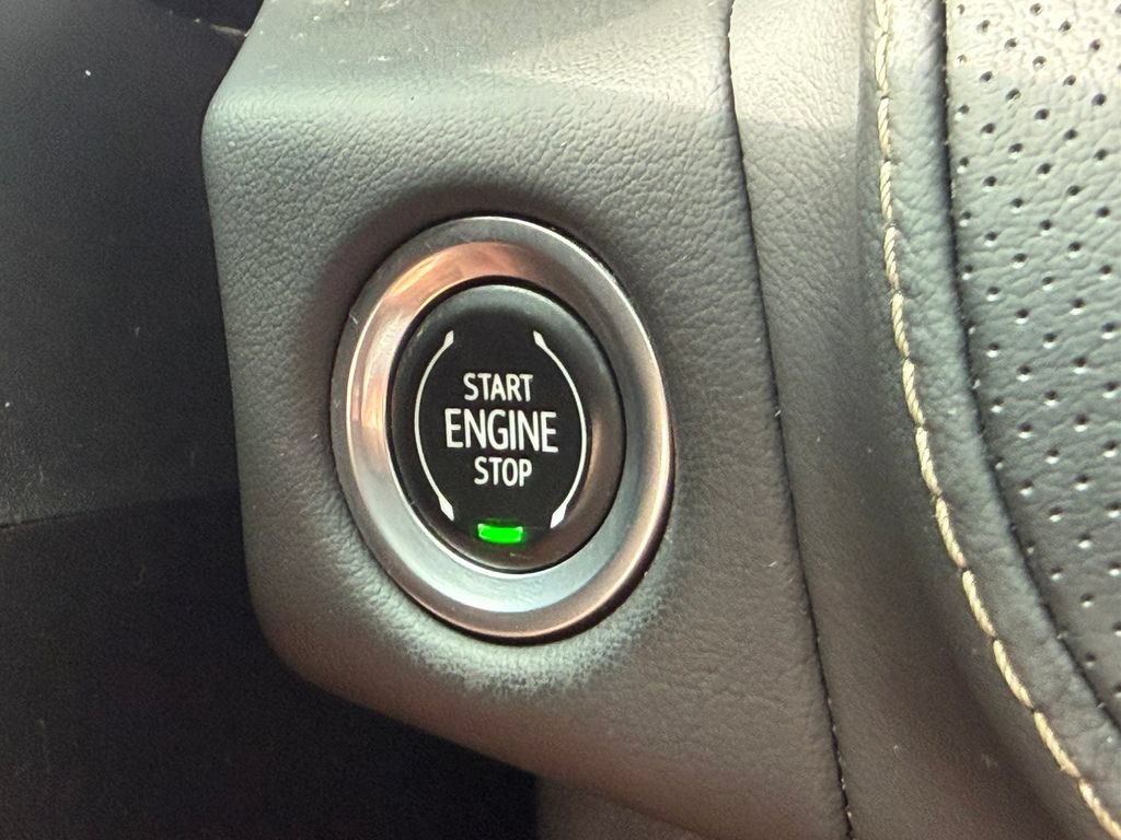 Certified 2023 GMC Yukon XL SLT AWD/4WD image 44