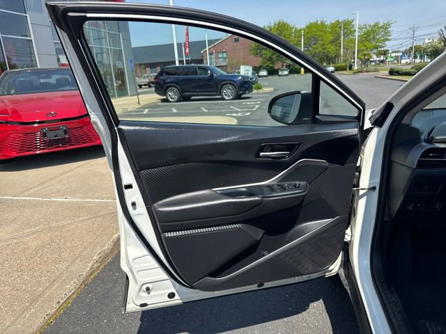 Used 2021 Toyota C-HR LE FWD image 12