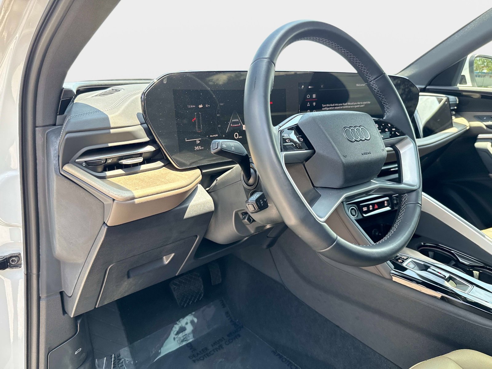 Used 2025 Audi Q5 Premium w/ Convenience Package AWD/4WD image 18