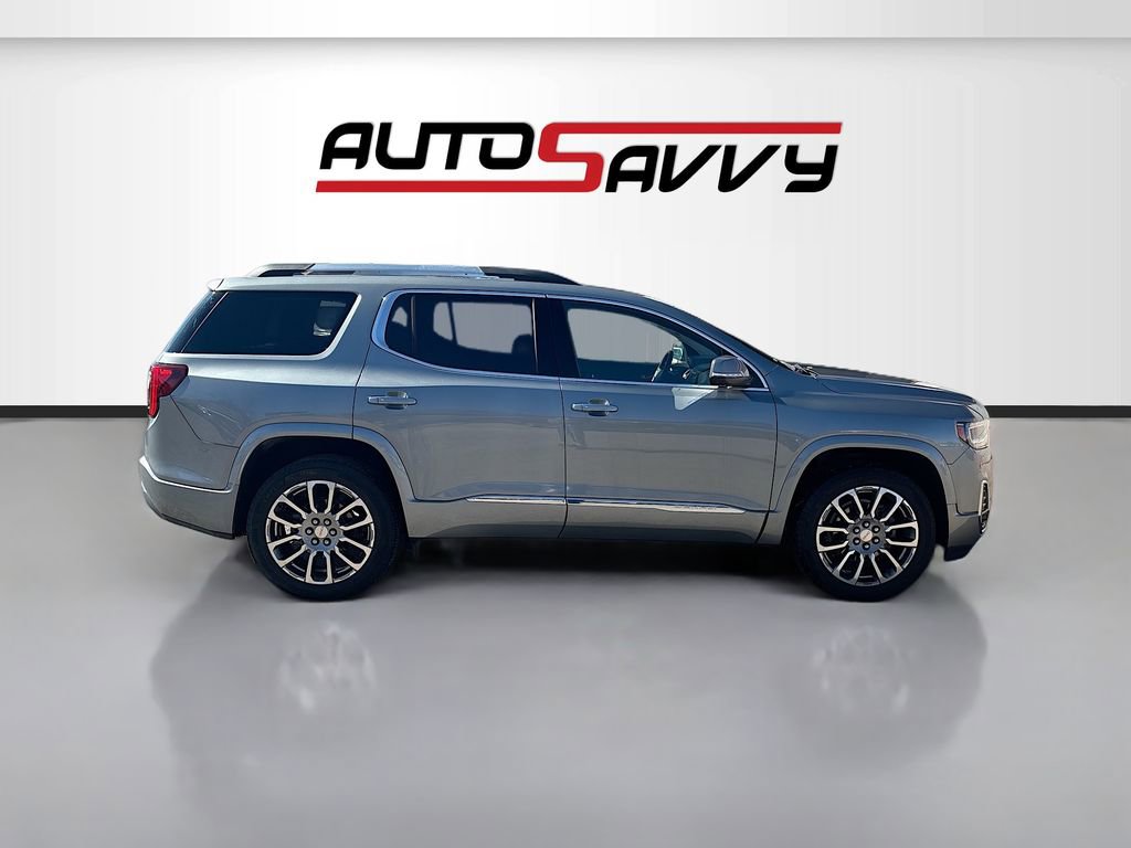 Used 2023 GMC Acadia Denali w/ Denali Ultimate Package image 8