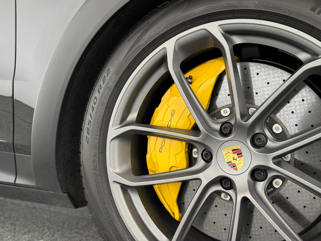 Used 2024 Porsche Cayenne Turbo GT image 47