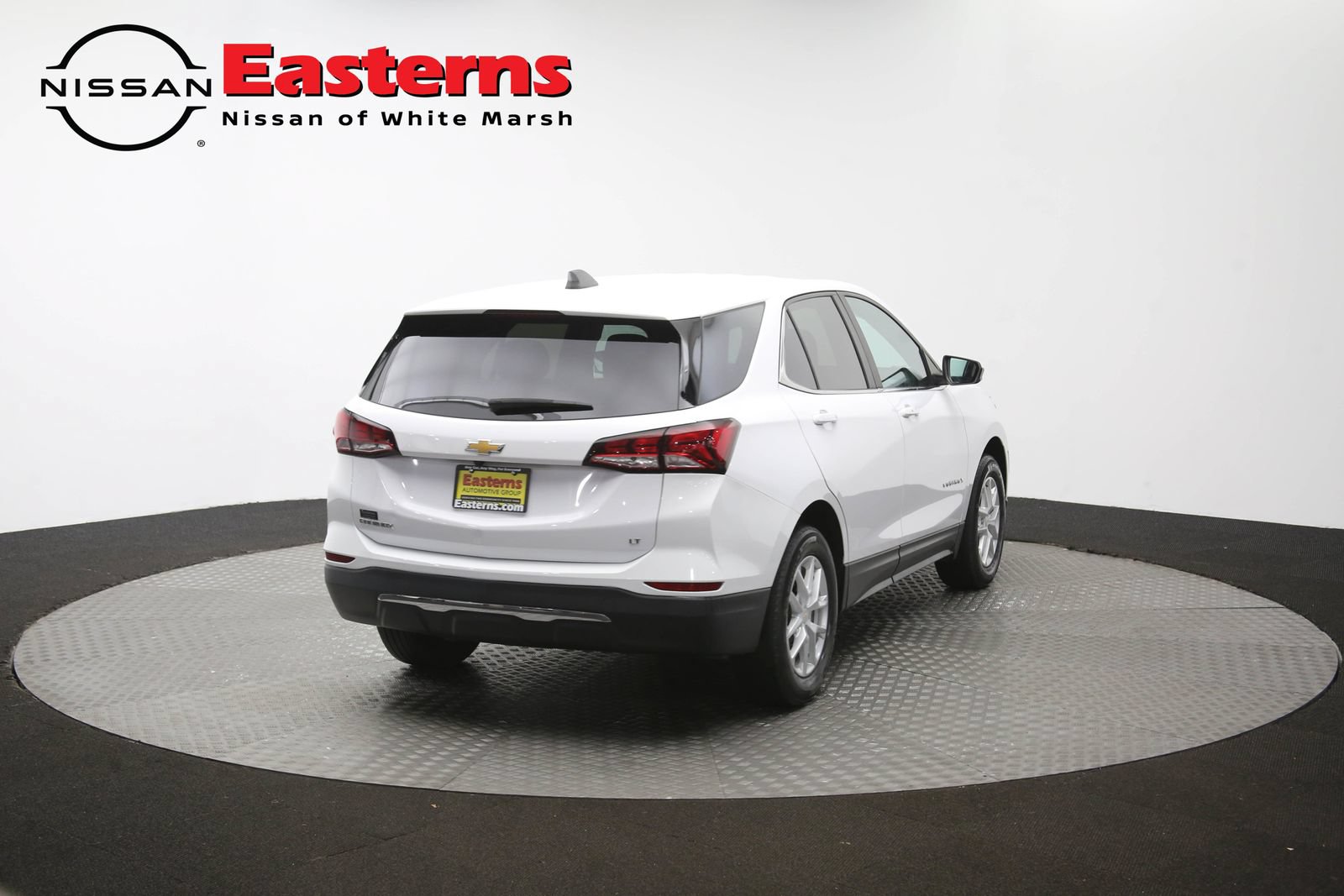 Used 2022 Chevrolet Equinox LT FWD image 38