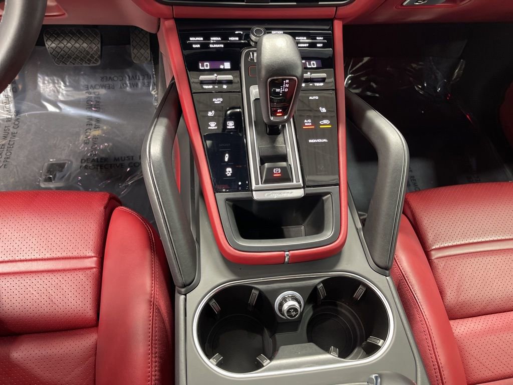 Used 2022 Porsche Cayenne E-Hybrid Coupe image 13