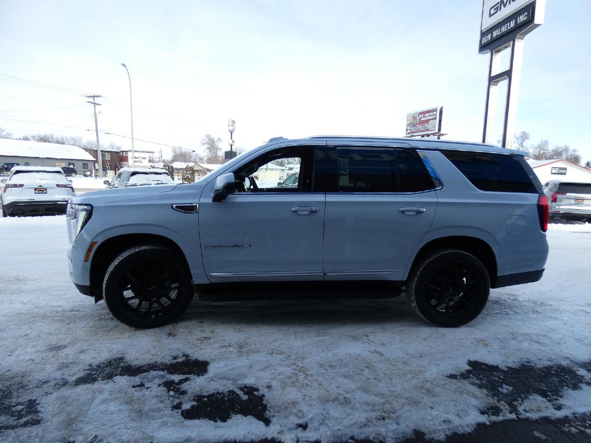 New 2026 GMC Yukon Denali w/ LPO, Floor Liner Package image 10