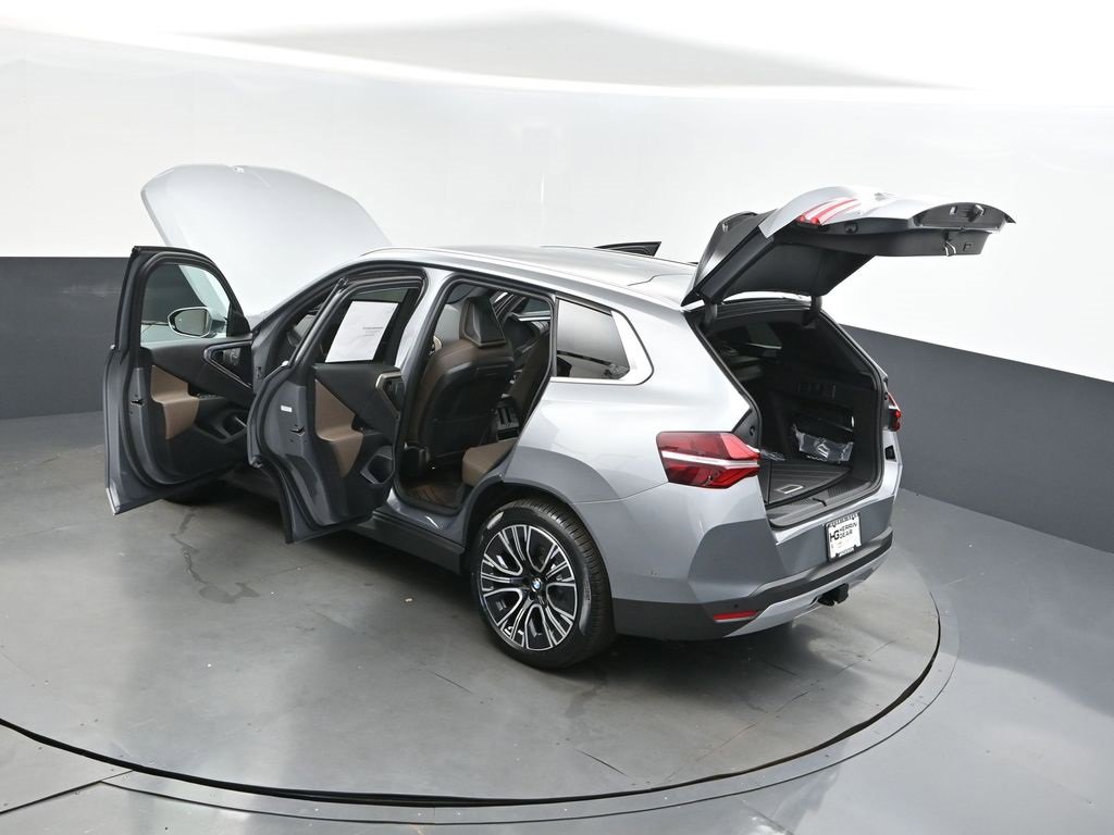 New 2025 BMW X3 xDrive30i w/ Premium Package image 2