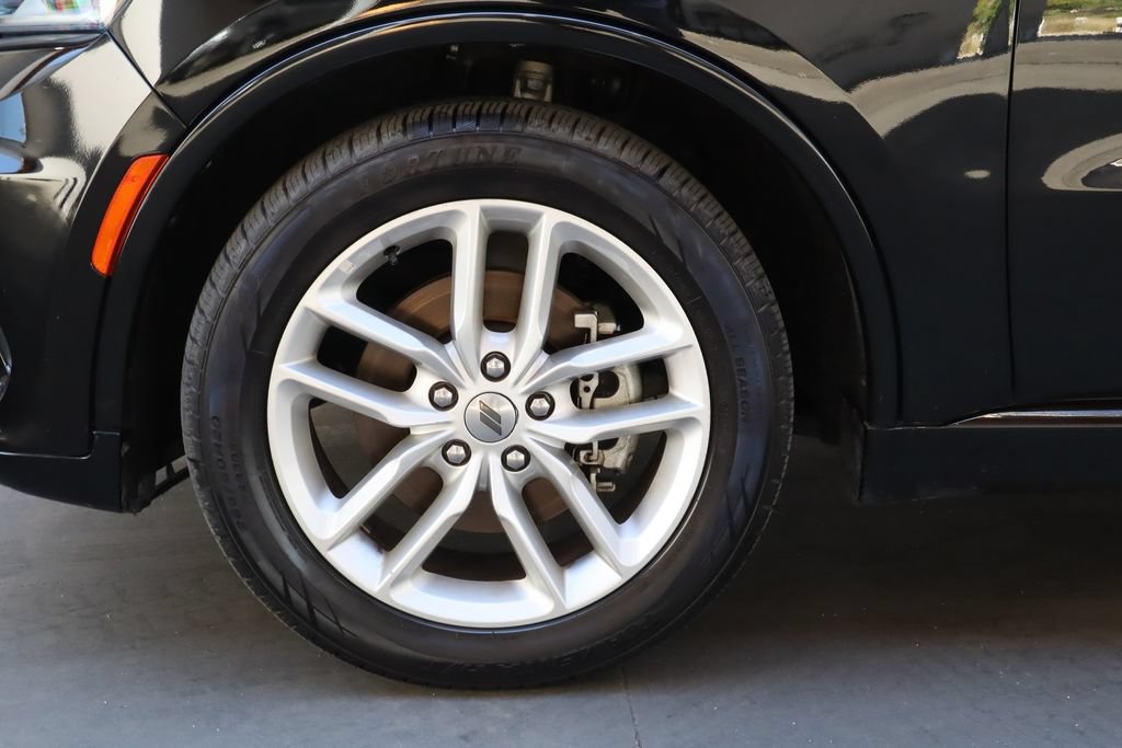 Used 2024 Dodge Durango GT RWD image 14