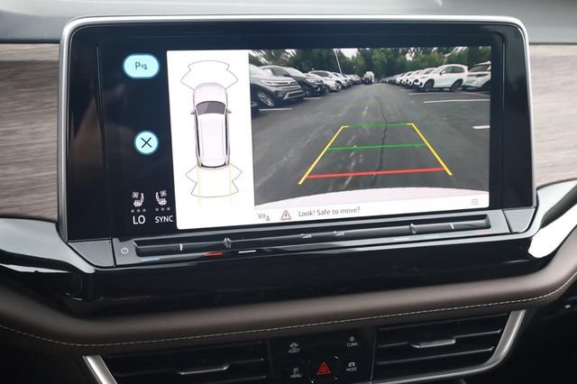 New 2026 Volkswagen Atlas SEL AWD/4WD image 14