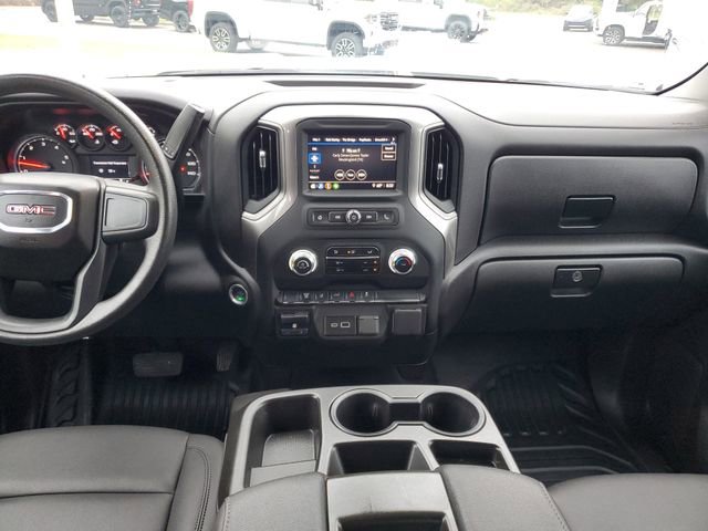 Used 2024 GMC Sierra 3500 Pro w/ Convenience Package image 13