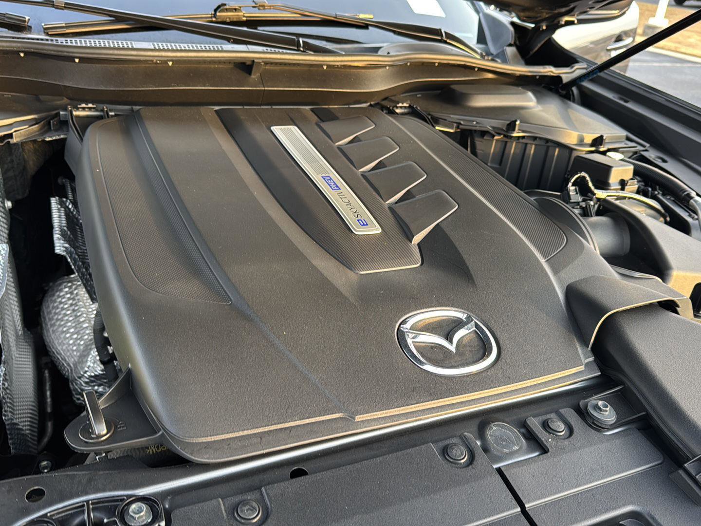 Used 2024 MAZDA CX-90 Plug-In Hybrid w/ Premium Pkg image 31