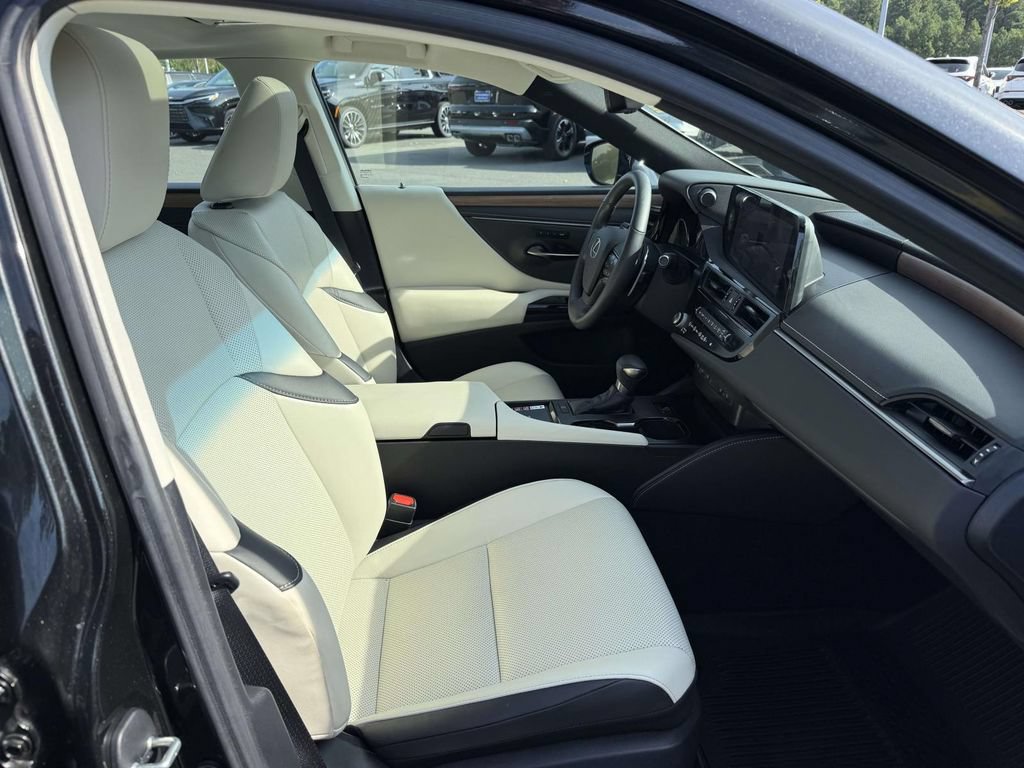 Used 2023 Lexus ES 350 w/ Premium Package FWD image 14