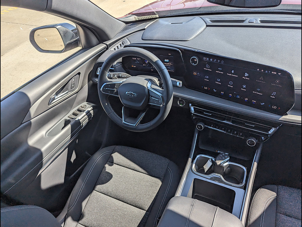 New 2027 Chevrolet Traverse LT w/ Midnight/Sport Edition FWD image 18