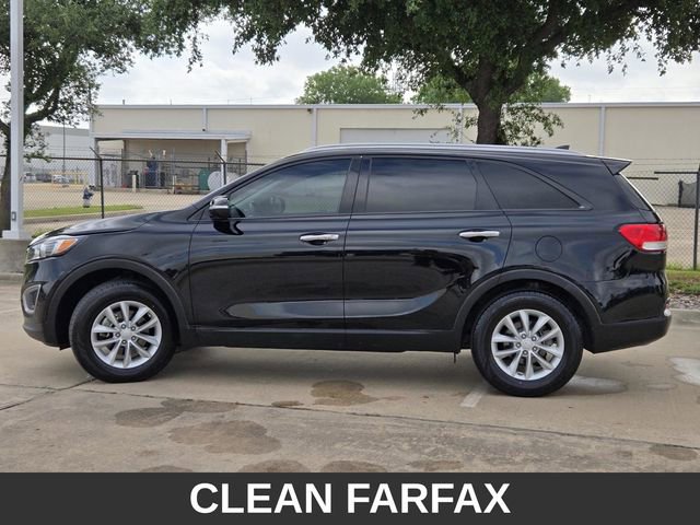 Used 2018 Kia Sorento LX image 3