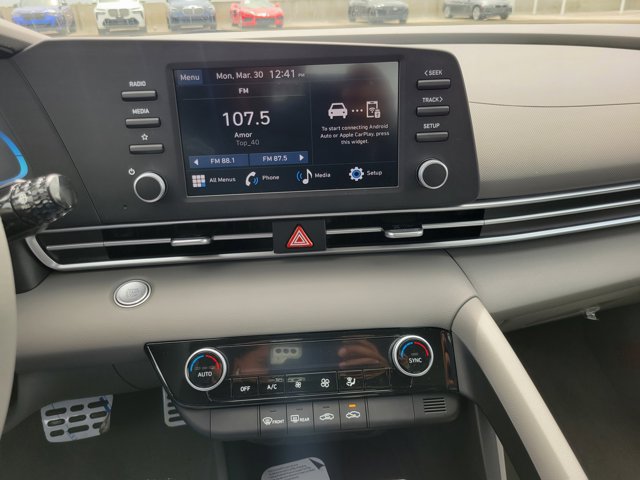 New 2026 Hyundai Elantra Sport FWD image 14