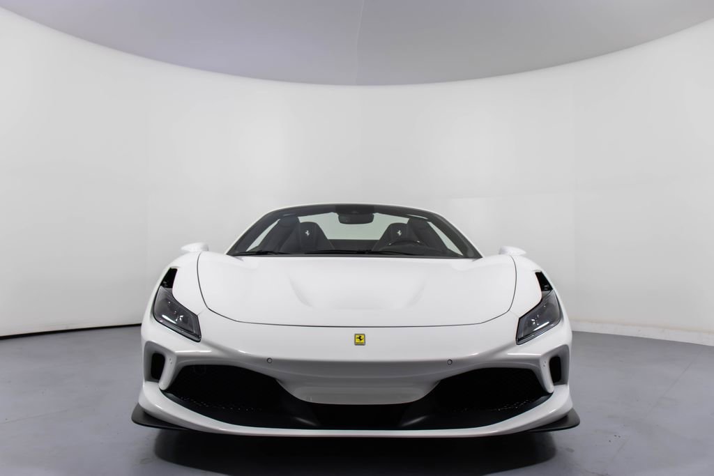 Certified 2022 Ferrari F8 Tributo image 11