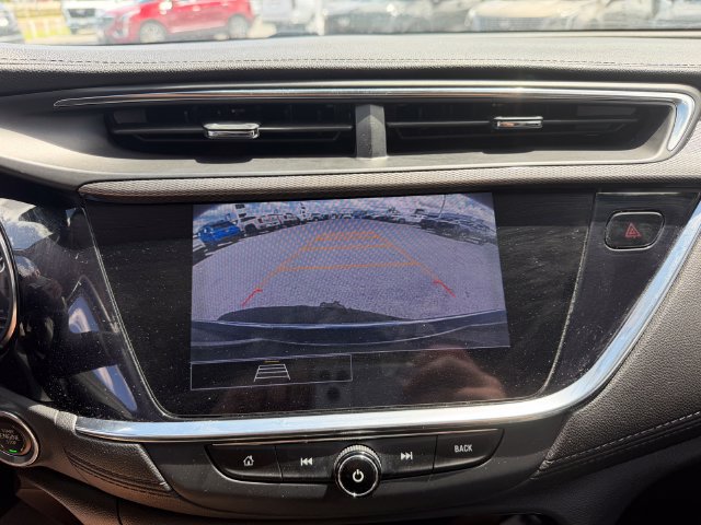 Used 2023 Buick Encore GX Essence w/ Experience Buick Package FWD image 13