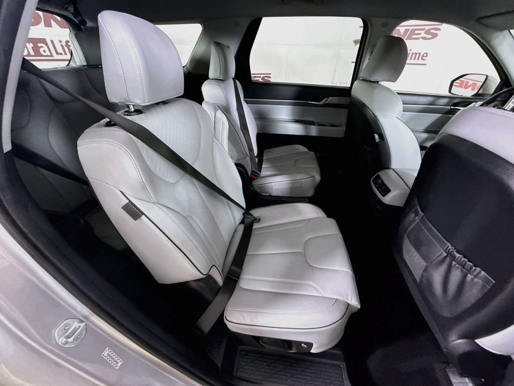 Used 2024 Hyundai Palisade SEL AWD/4WD image 32