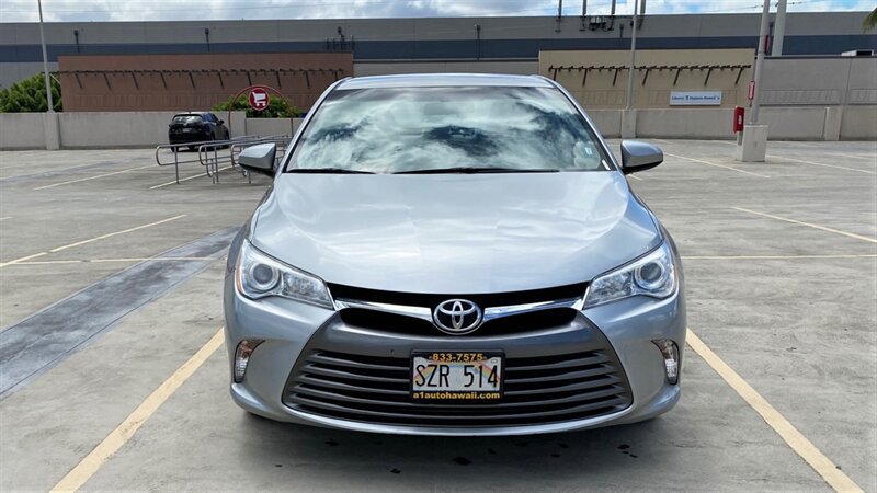 Used 2017 Toyota Camry LE FWD image 2