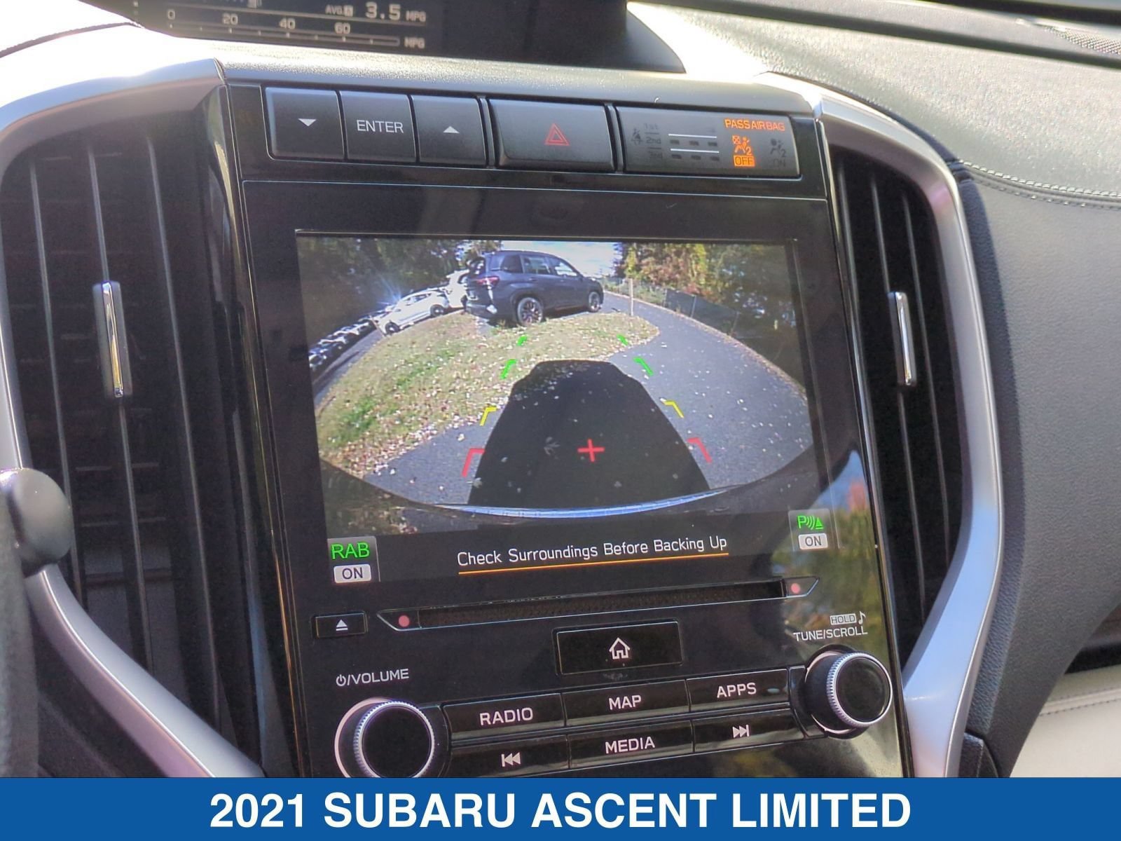 Used 2021 Subaru Ascent Limited w/ Technology Package AWD/4WD image 23