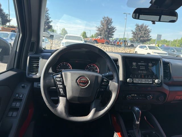 Used 2024 Nissan Frontier PRO-4X w/ Technology Package AWD/4WD image 26