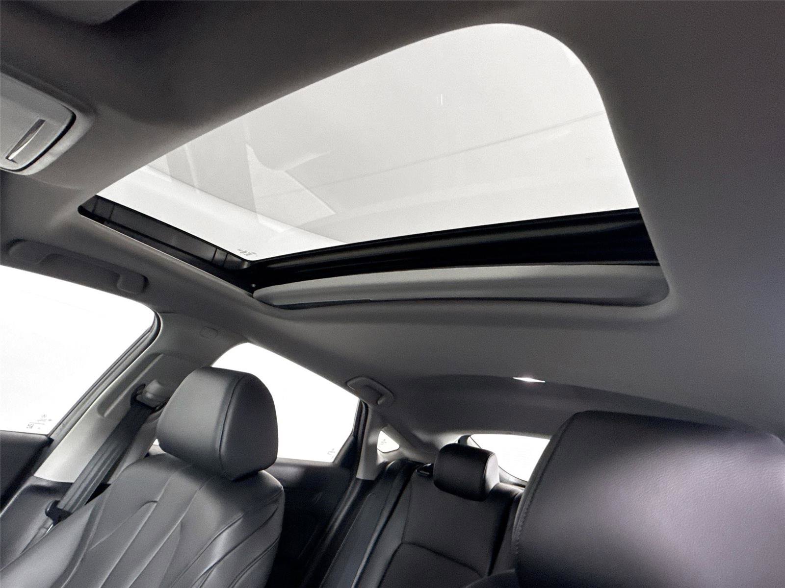 Used 2023 Acura Integra image 6