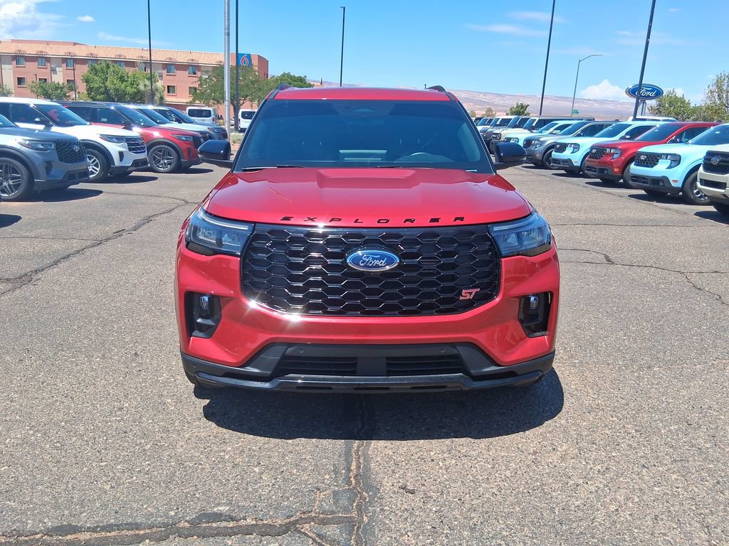 Used 2025 Ford Explorer ST w/ Sun And Sound Package AWD/4WD image 8