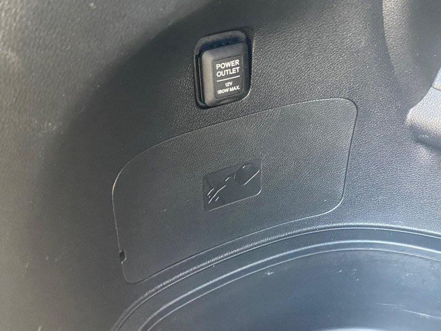 Used 2017 Honda Pilot Elite image 10