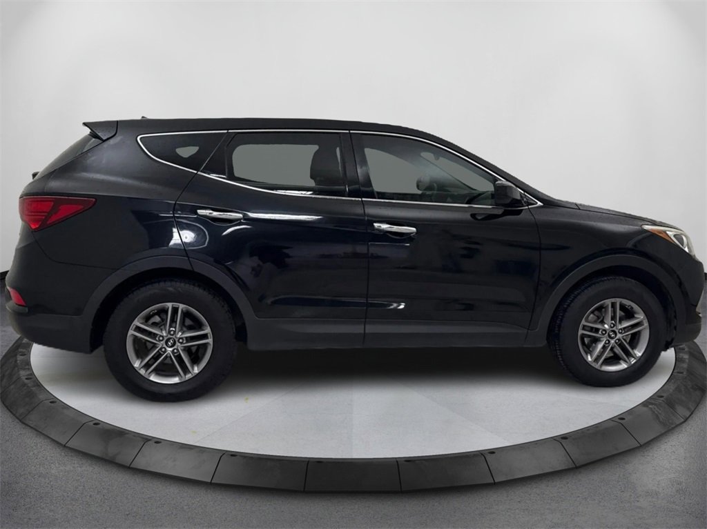 Used 2018 Hyundai Santa Fe Sport image 4