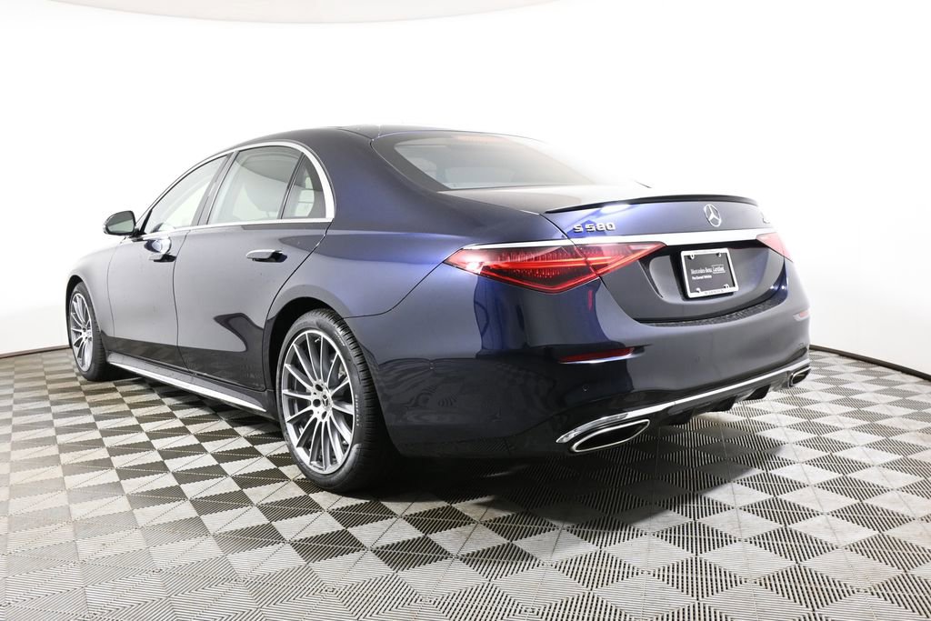 Used 2025 Mercedes-Benz S 580 4MATIC Sedan image 5
