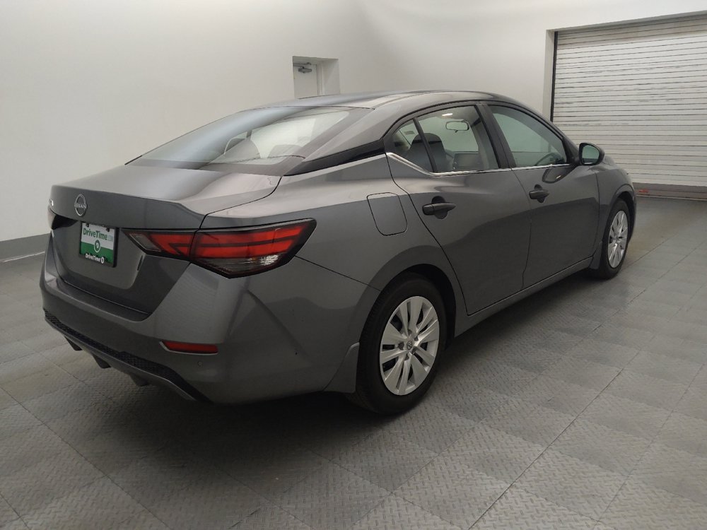 Used 2025 Nissan Sentra S FWD image 9