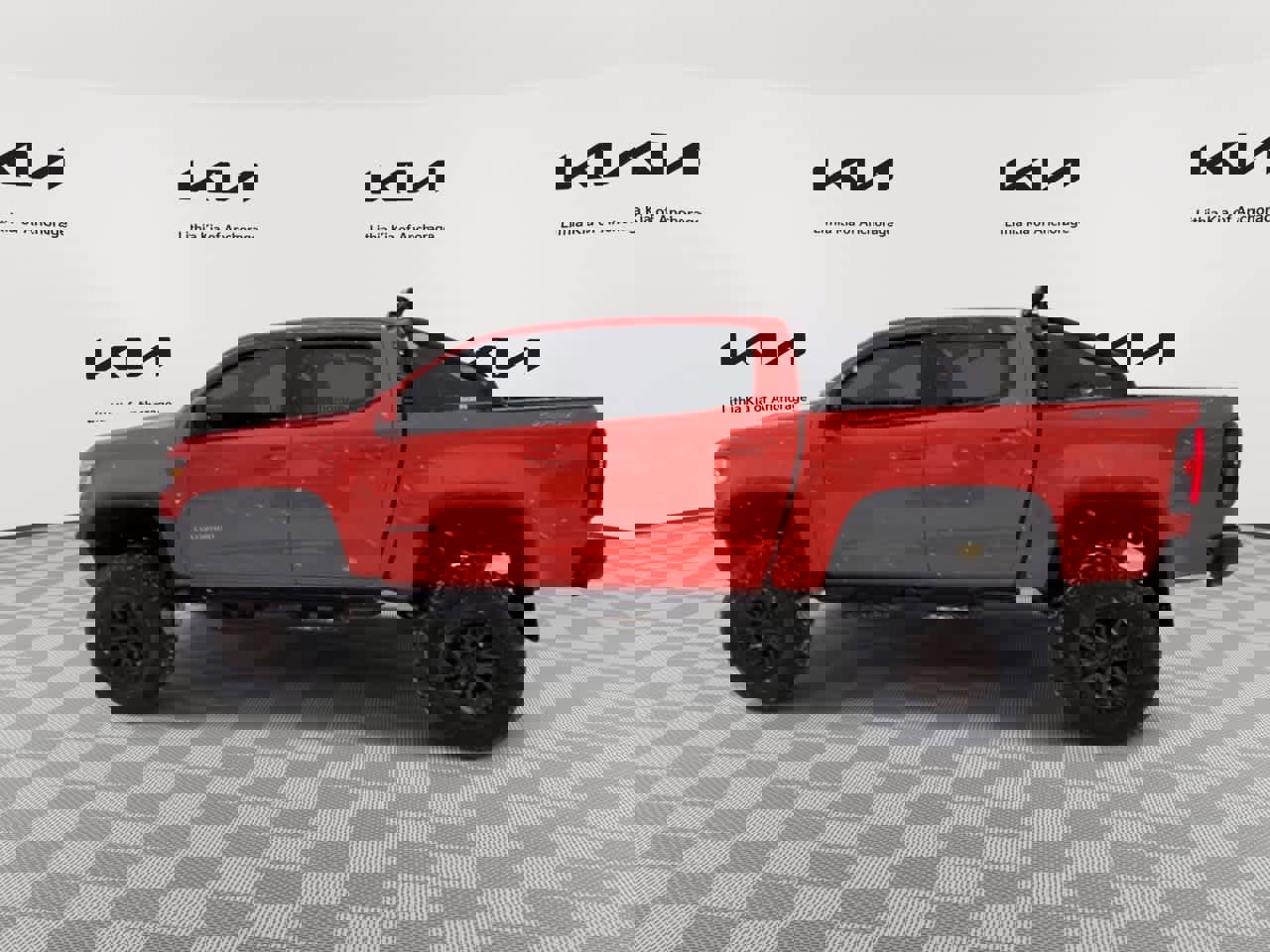 Used 2020 Chevrolet Colorado ZR2 image 4