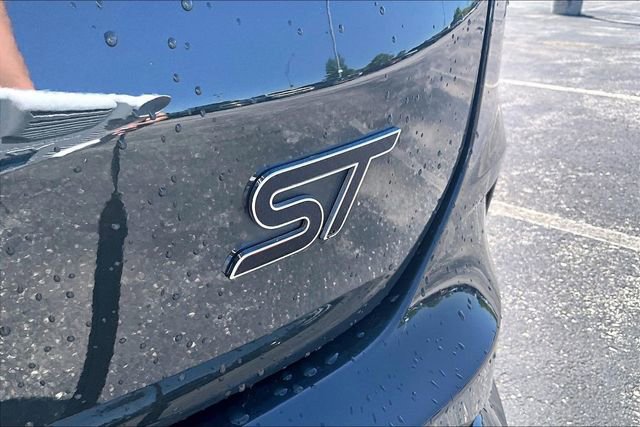 Used 2024 Ford Edge ST w/ Equipment Group 401A AWD/4WD image 23