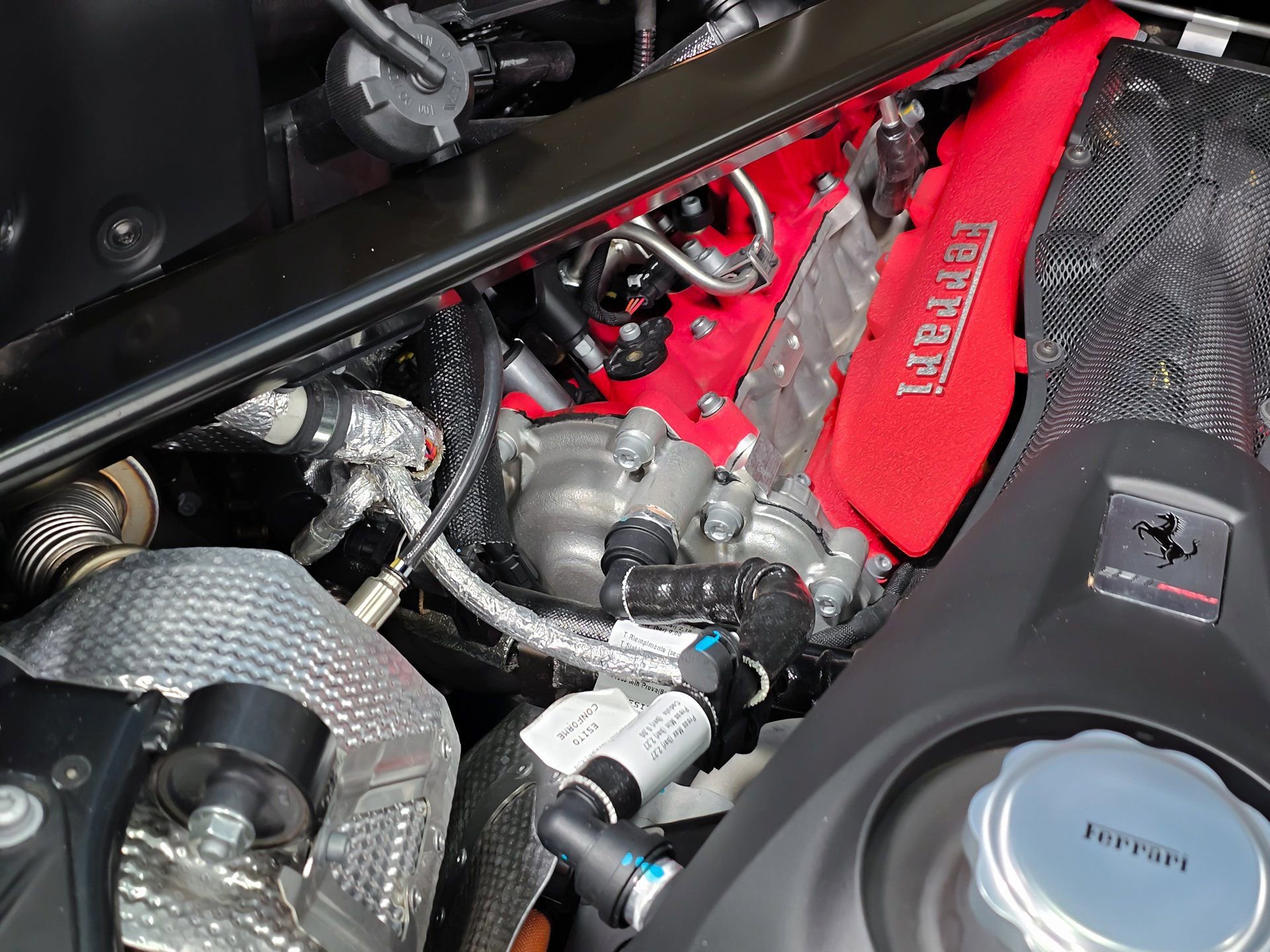 Used 2021 Ferrari SF90 Stradale image 21