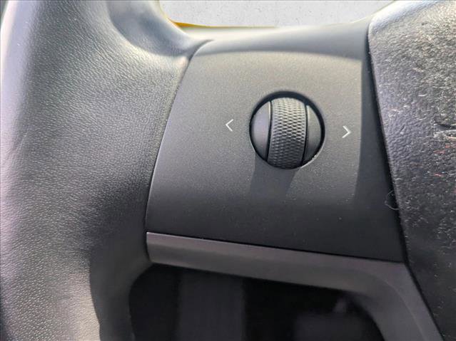 Used 2018 Tesla Model 3 Long Range RWD image 10