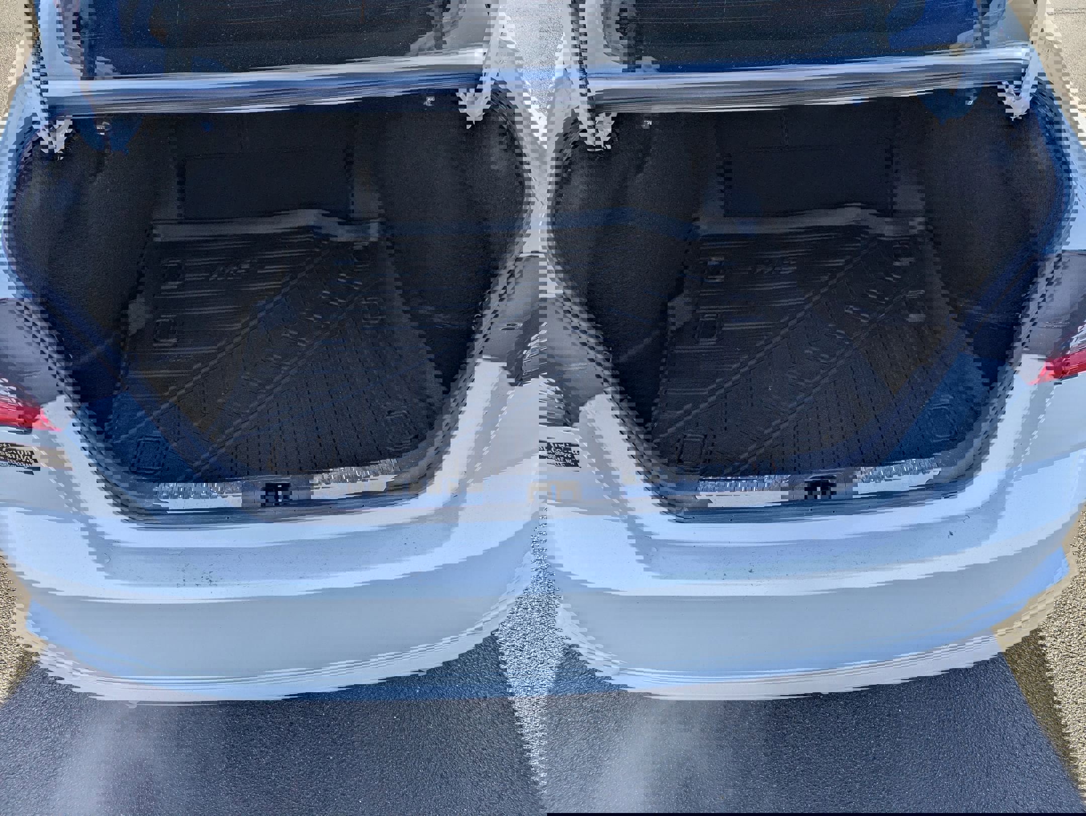 Used 2025 Toyota Camry image 28