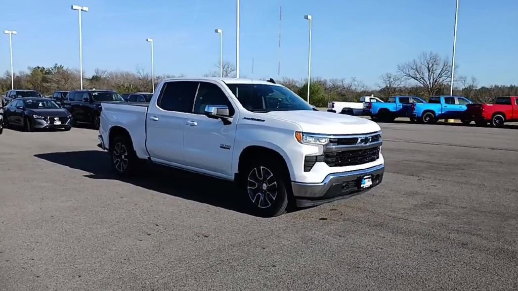 Certified 2022 Chevrolet Silverado 1500 LT w/ Texas Edition Plus image 2