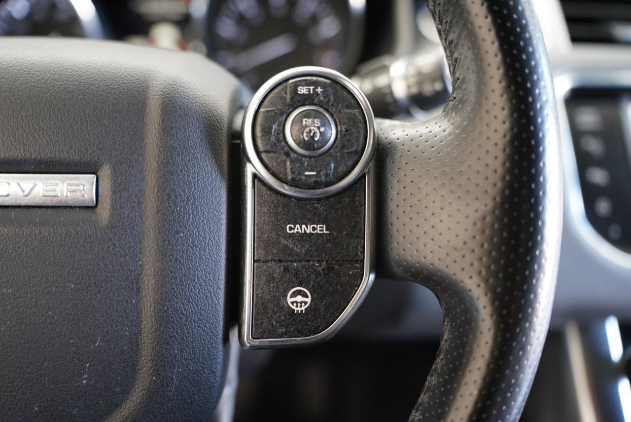 Used 2015 Land Rover Range Rover Sport HSE AWD/4WD image 16