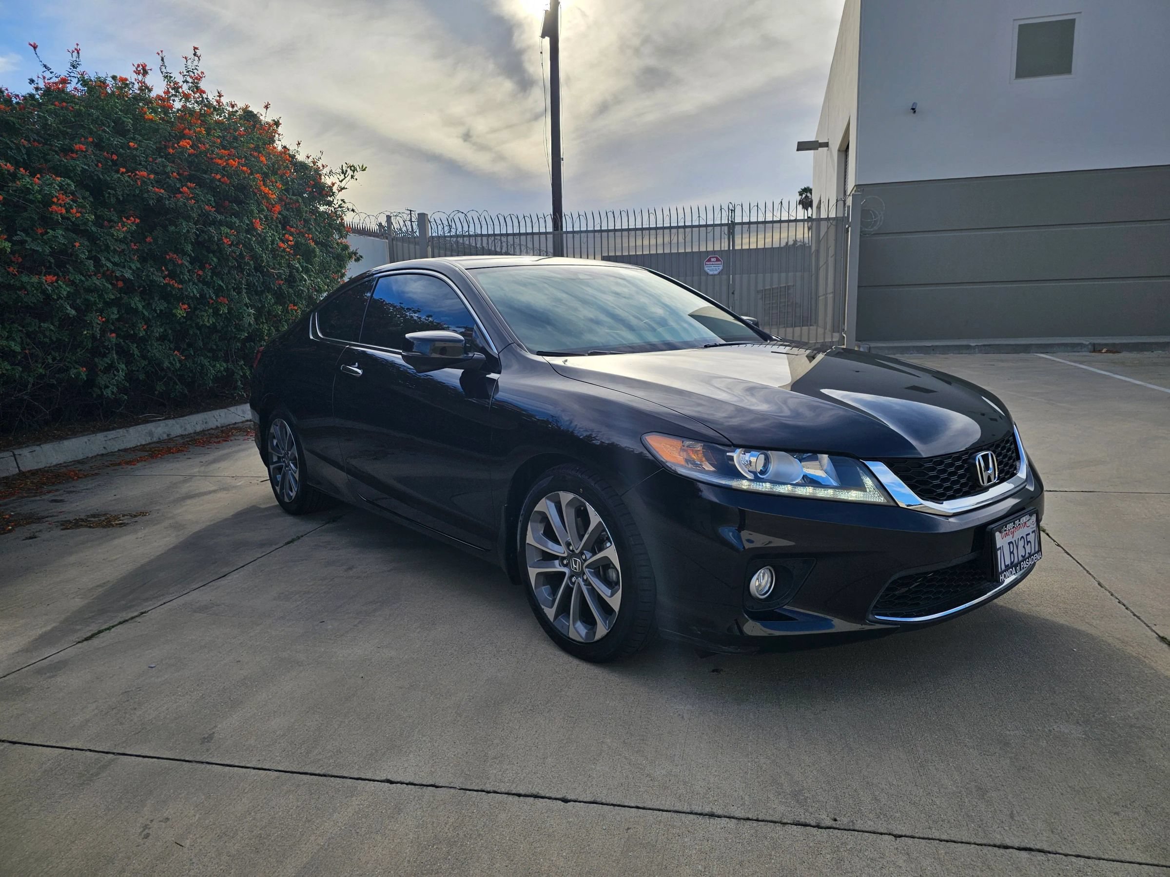 Used 2015 Honda Accord EX-L image 3