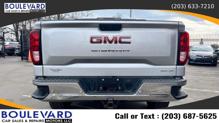 Used 2020 GMC Sierra 1500 SLE w/ SLE Value Package AWD/4WD image 4