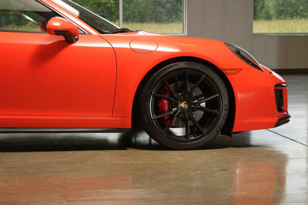 Used 2017 Porsche 911 Carrera GTS RWD image 11