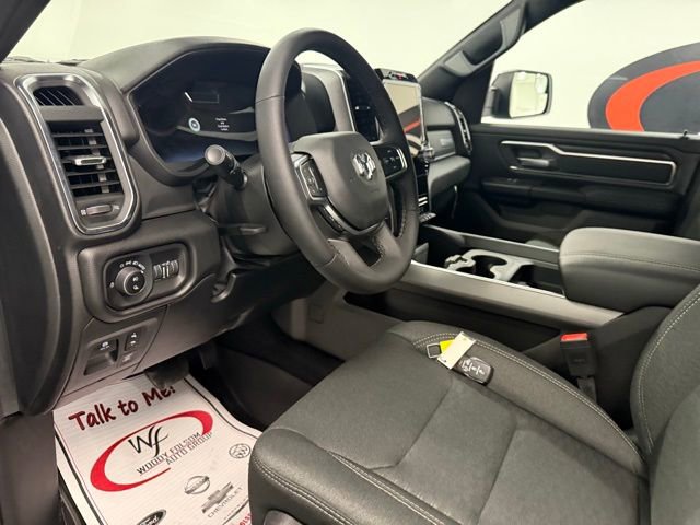 New 2026 RAM 1500 4x4 Crew Cab image 12