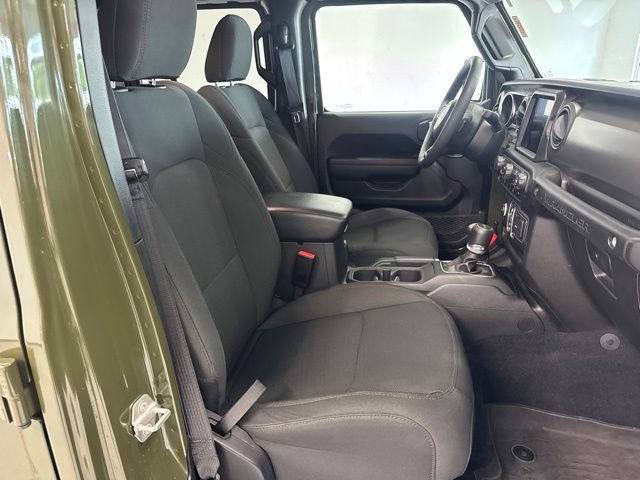 Used 2023 Jeep Wrangler Unlimited w/ Cold Weather Group AWD/4WD image 24