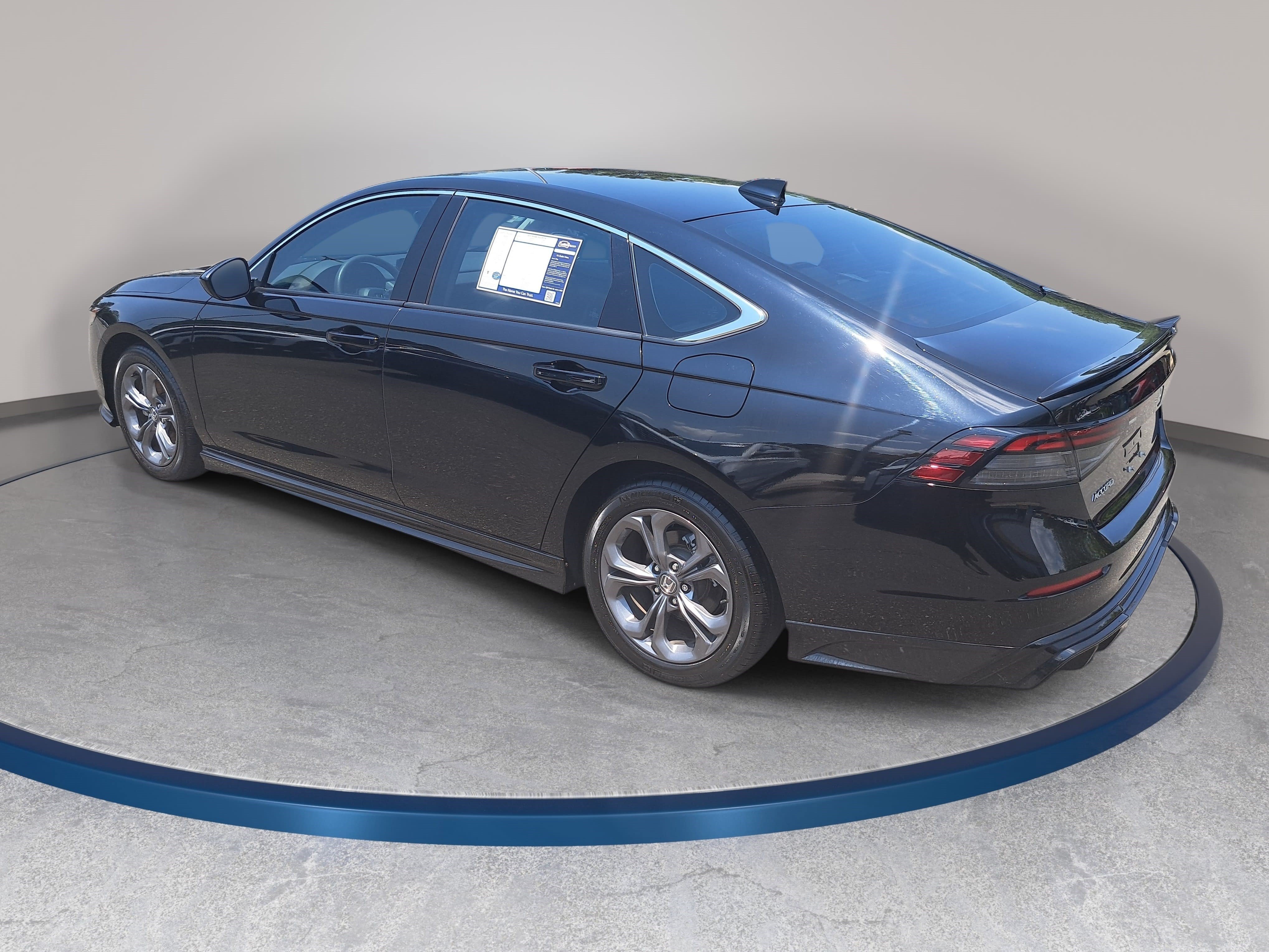 Used 2024 Honda Accord EX image 7